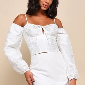 NWT SIZE L Lulu's White Off-Shoulder Blouse with Tie